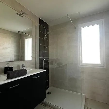 La Roseliere 2 6 Couchages A 400 M De La Apartment Le Grau-du-Roi